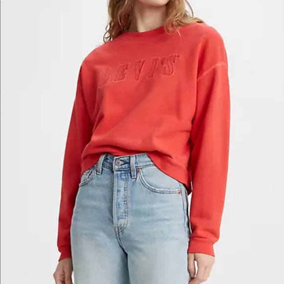 ♦️Levi’s crewneck sweater♦️ - Picture 2 of 9